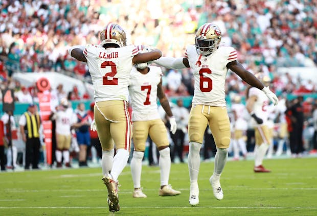 (Carmen Mandato/Getty Images)