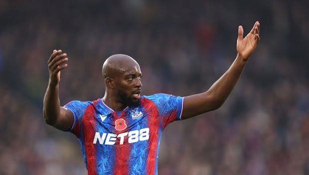 LONDON, ENGLAND - NOVEMBER 09: Jean-Philippe Mateta of Crystal Palace in action during the Premier League match between Crystal Palace FC and Fulham FC at Selhurst Park on November 09, 2024 in London, England. (Photo by Warren Little/Getty Images)